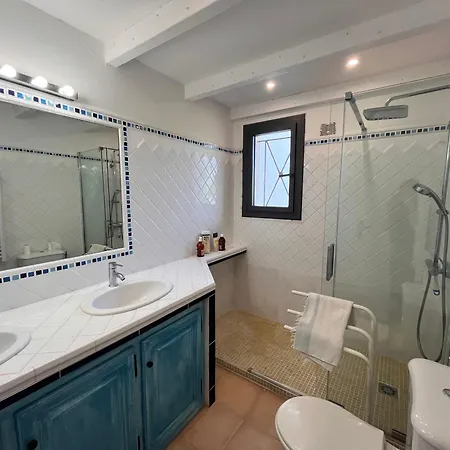 Villa San Ciprianu *