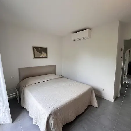 San Ciprianu Вілла *